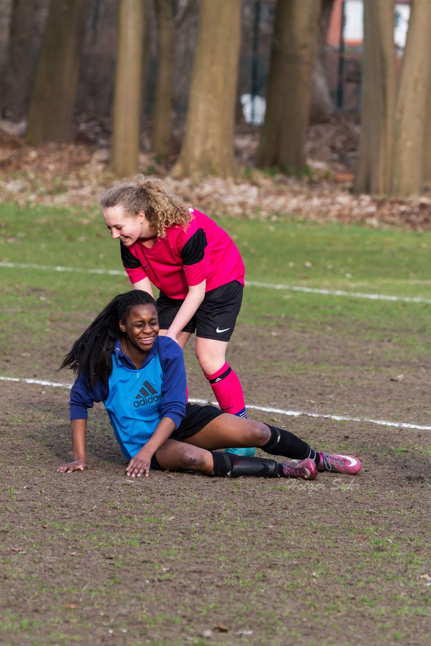 Bild 75 - C-Juniorinnen MTSV Olympia Neumnster - SV Wahlstedt : Ergebnis: 7:4